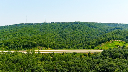 Hard To Find Highway Frontage In Van Buren Mo - image 17