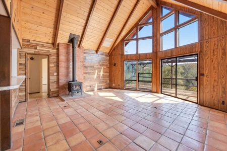 Country Living 5 minutes from Downtown Murphys!! - image 23