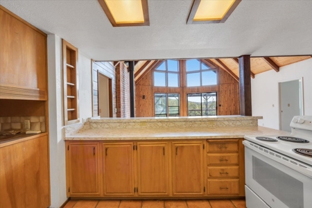 Country Living 5 minutes from Downtown Murphys!! - image 29
