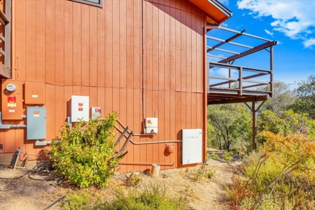 Country Living 5 minutes from Downtown Murphys!! - image 8