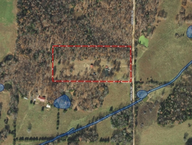 Country Home with Acreage in the Northern Arkansas Ozarks - image 2