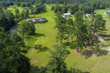 3 Br/2 Bath On 4 Acres With 30 X 50 Enclosed Metal Building - image 39