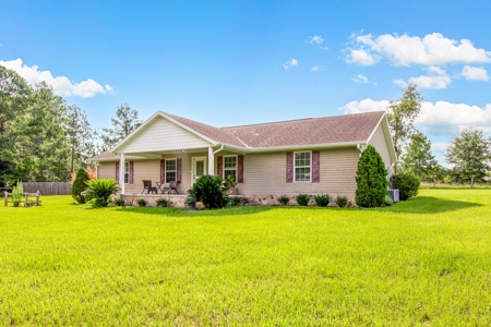 3 Br/2 Bath On 4 Acres With 30 X 50 Enclosed Metal Building - image 1
