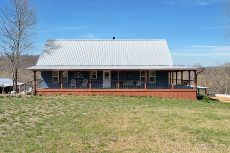 Country Home for Sale in Hickman County, Tennessee - image 6