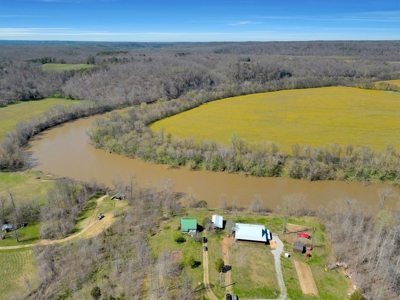 Country Home for Sale in Hickman County, Tennessee - image 1