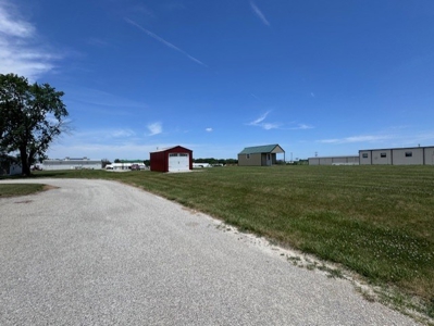 Hamilton Mo Commercial Building For Sale - image 10