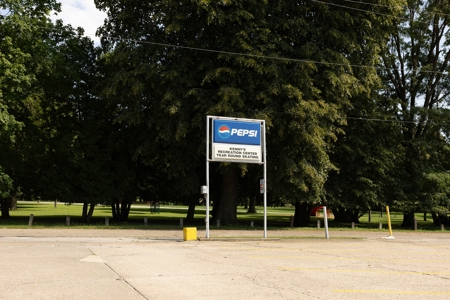 Entertainment Business w/ Home in Southern Iowa FOR SALE - image 11