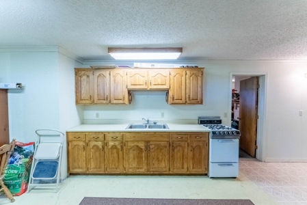 Country Home and Acreage/Farm in the Missouri Ozarks - image 27