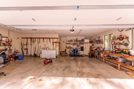 Country Home and Acreage/Farm in the Missouri Ozarks - image 8