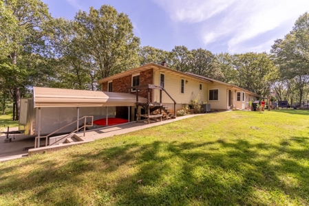 Country Home and Acreage/Farm in the Missouri Ozarks - image 3