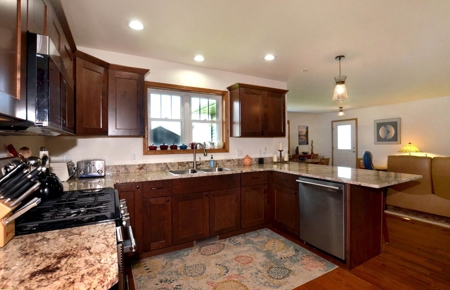 3 Bedroom 3 Bath home With Golf Course Access in WI for sale - image 4