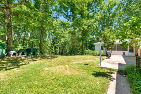 Country Home for Sale in Lewis County, Tennessee - image 40