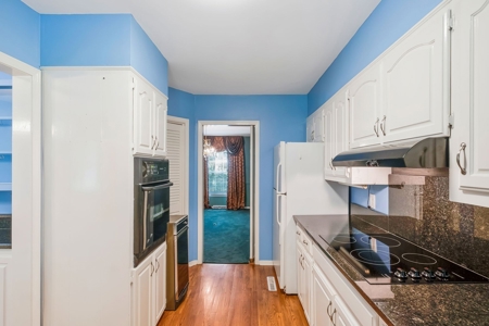 Country Home for Sale in Lewis County, Tennessee - image 17