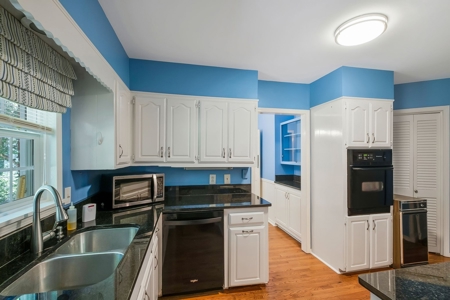Country Home for Sale in Lewis County, Tennessee - image 15