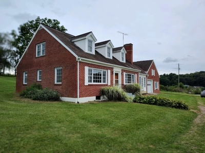 Country Home for Sale in Floyd VA - image 1