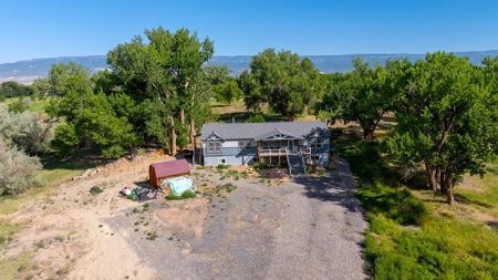 Colorado country home with acreage, 2 living areas, ponds - image 6