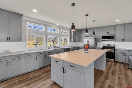 Colorado country home with acreage, 2 living areas, ponds - image 17