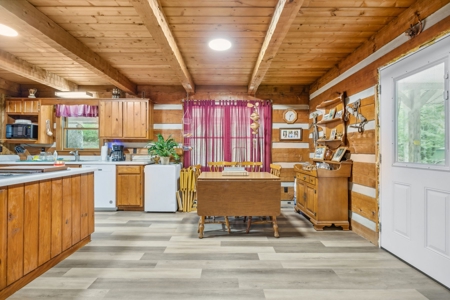 Country Home for Sale in Hickman County, Tennessee - image 14