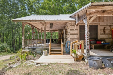 Country Home for Sale in Hickman County, Tennessee - image 6