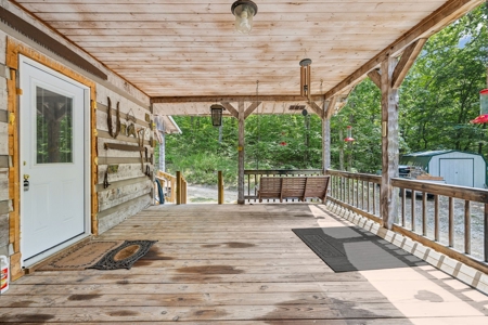 Country Home for Sale in Hickman County, Tennessee - image 7