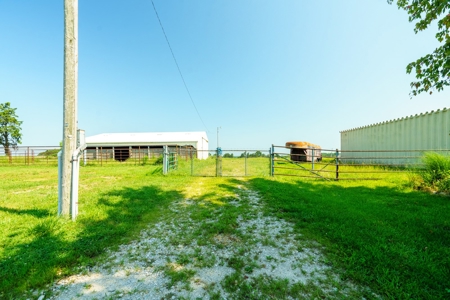 Farm for Sale in Vichy, Missouri - image 39