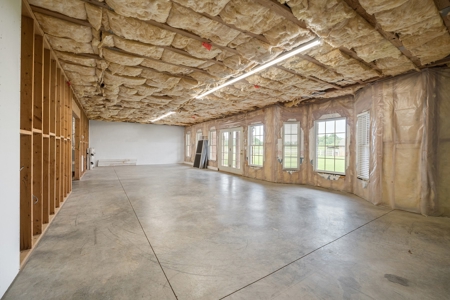 Beautiful Home with 10 Fenced Acres in Shelby NC - image 43