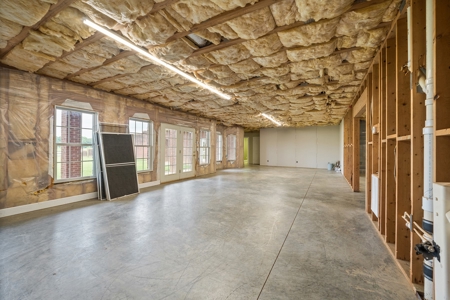 Beautiful Home with 10 Fenced Acres in Shelby NC - image 44