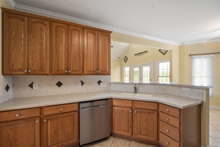 Beautiful Home with 10 Fenced Acres in Shelby NC - image 20