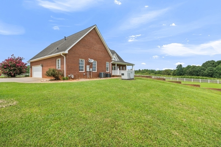 Beautiful Home with 10 Fenced Acres in Shelby NC - image 12