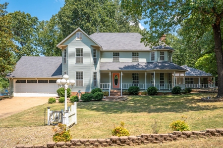 Golf Resort Community in Hot Springs, AR - image 1