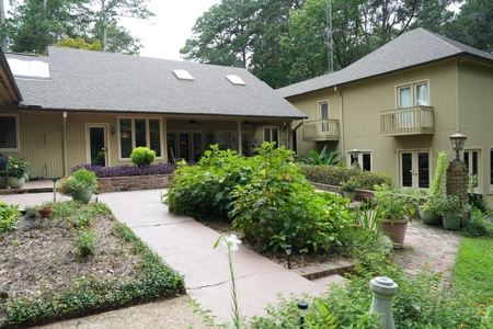 House 5000 Sq Ft 5 Br 4.5 Bath SW MS with 7.6 Acres - image 6