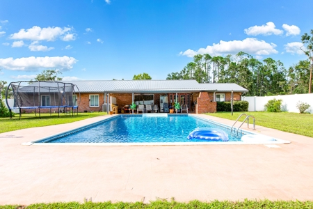 Home And Land For Sale In Taylor County! - image 7