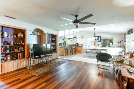Home And Land For Sale In Taylor County! - image 34