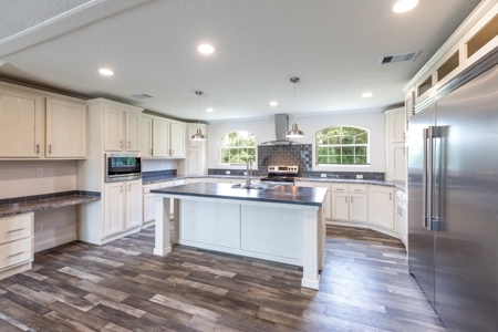 Home And Land For Sale In Lafayette County!!! - image 7