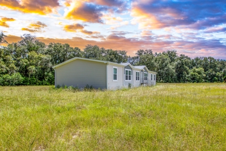 Home And Land For Sale In Lafayette County!!! - image 1
