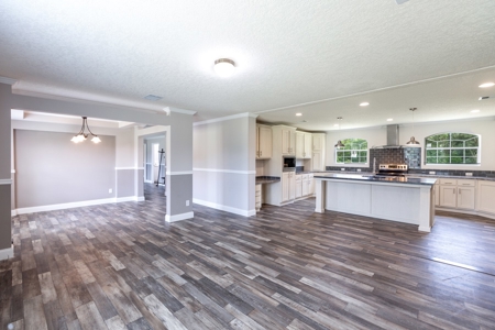 Home And Land For Sale In Lafayette County!!! - image 6