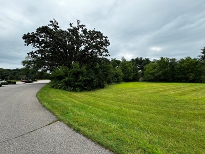 Prime Commercial Location off Hwy 51 in Poynette WI - image 8