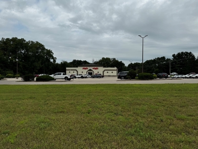 Prime Commercial Location off Hwy 51 in Poynette WI - image 17