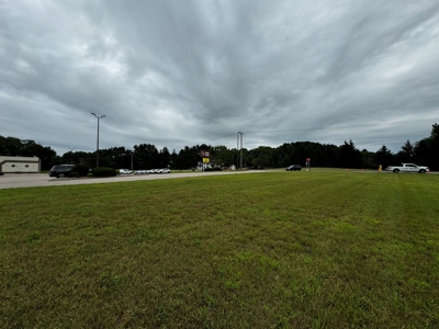 Prime Commercial Location off Hwy 51 in Poynette WI - image 15