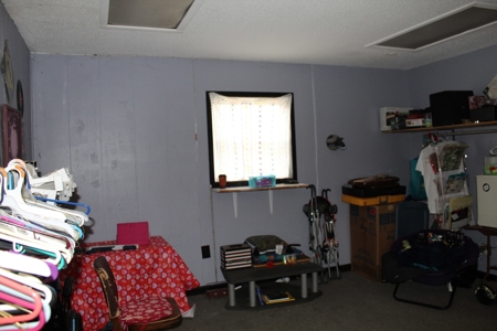 Residence in Gainesville, MO with Income Producing Potential - image 13