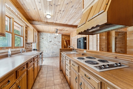 36 +/- acre dream hunting property and home Baraboo, WI - image 19