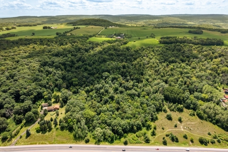 36 +/- acre dream hunting property and home Baraboo, WI - image 41