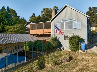 Home For Sale in Kalama, WA! - image 43