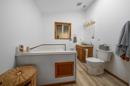 Home For Sale in Kalama, WA! - image 21