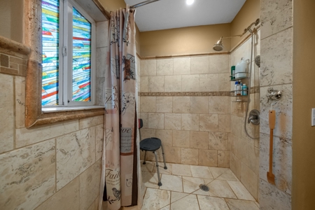 Home For Sale in Kalama, WA! - image 17