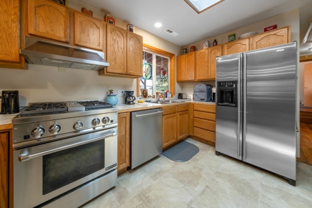 Home For Sale in Kalama, WA! - image 14