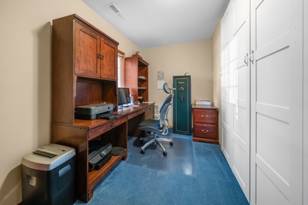 Home For Sale in Kalama, WA! - image 15
