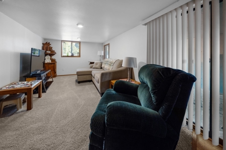 Home For Sale in Kalama, WA! - image 33