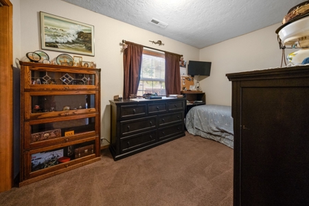 Home For Sale in Kalama, WA! - image 10