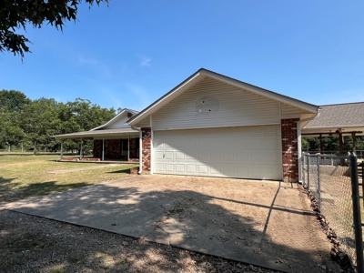Home on 3.3+/- Acres For Sale near Bald Knob Lake in AR - image 39